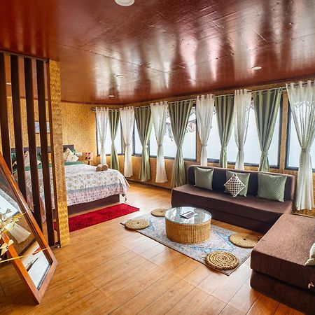Monratino Himadrie -2 Mins Walk From Mall Road - All Rooms Have Kanchenjunga Mountain View Darjeeling  Luaran gambar